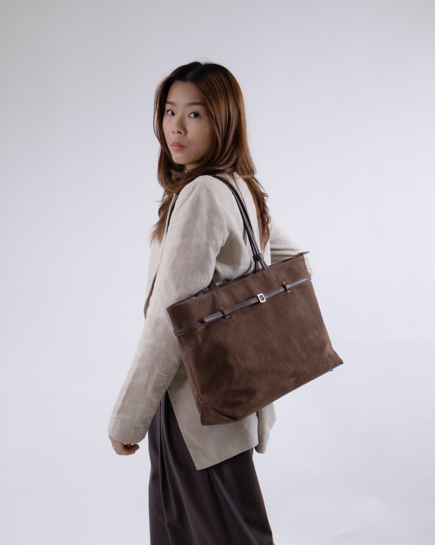 The Noa Tote (Mocha)